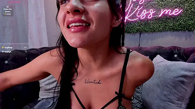 danielebeck online show from February 2026 10:20:02 PM