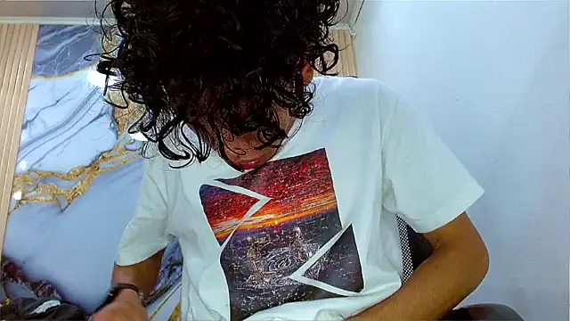 Snapshot of DaviidBuckx_ chatting on March 2026 02:19:02 AM DaviidBuckx online show from March 2026 02:19:02 AM