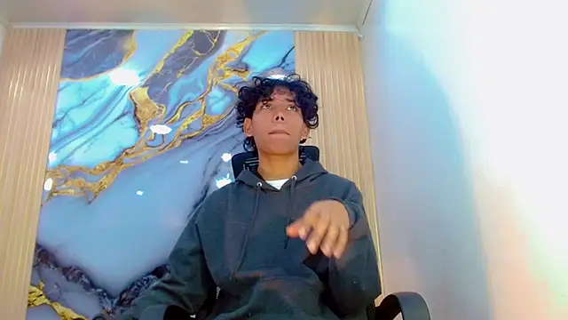 DaviidBuckx  online show from April 2026 02:02:02 AM