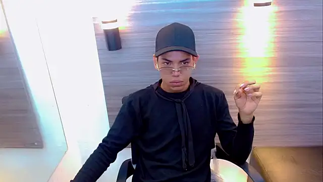 DaviidBuckx  online show from April 2026 01:55:02 AM