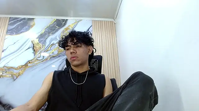 DaviidBuckx  online show from March 2026 02:28:01 AM