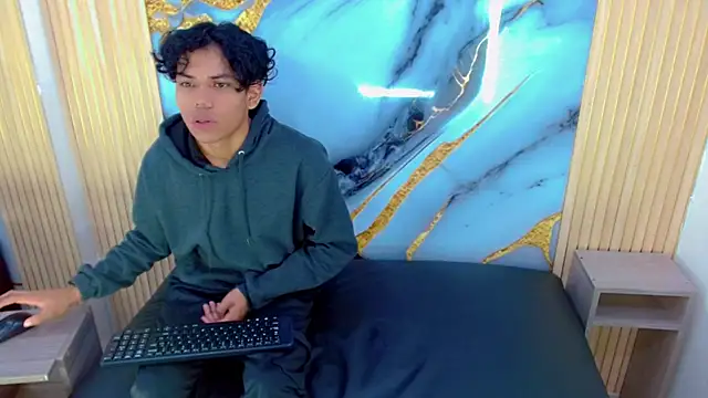 Snapshot of DaviidBuckx_ chatting on March 2026 02:00:02 AM DaviidBuckx online show from March 2026 02:00:02 AM