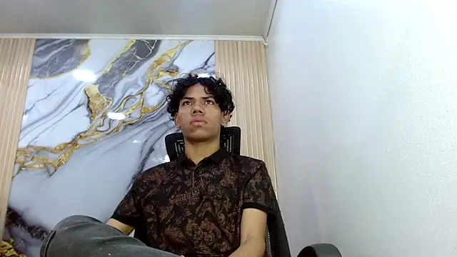 DaviidBuckx  online show from March 2026 02:14:02 AM