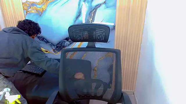 DaviidBuckx  online show from March 2026 02:10:02 AM