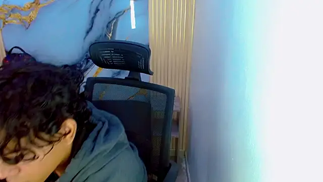 DaviidBuckx  online show from March 2026 02:11:02 AM