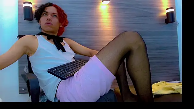 DaviidBuckx  online show from April 2026 06:19:01 AM