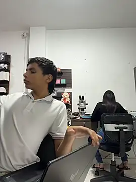 Snapshot of two_cam_latin chatting on February 2026 10:42:02 PM two cam latin online show from February 2026 10:42:02 PM