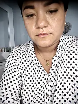 tania queen online show from February 2026 11:34:02 PM