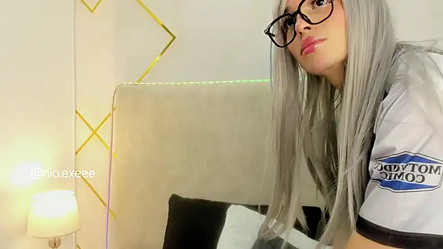 Nioki  online show from March 2026 04:12:01 AM