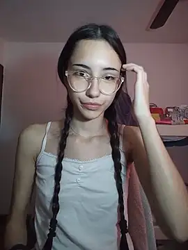 isaaabelaaa online show from April 2026 11:49:02 AM