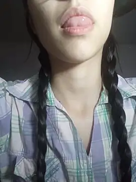 isaaabelaaa online show from March 2026 09:57:01 PM