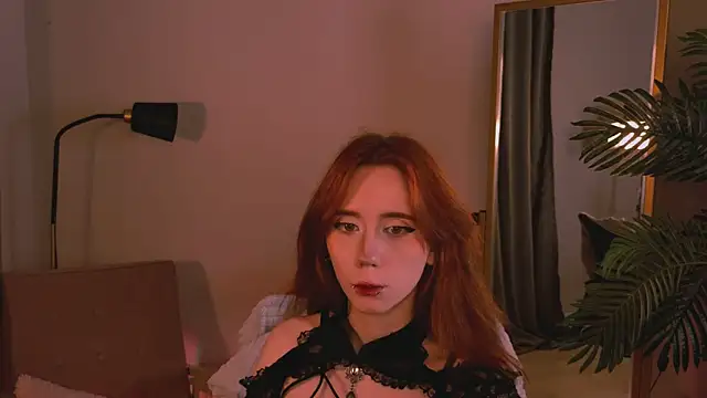 Asuka miu online show from April 2026 09:27:02 PM