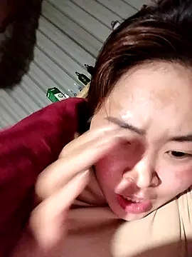 Yiyoongg online show from February 2026 02:25:01 PM