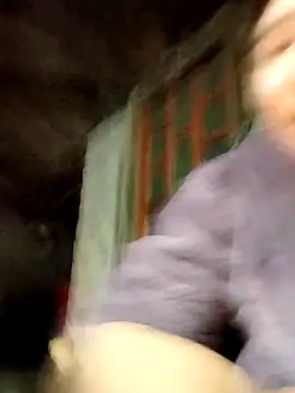 Yiyoongg online show from February 2026 11:32:01 AM