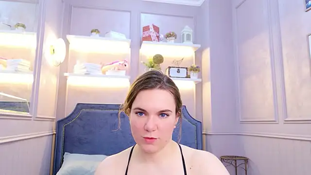 Teona Owenss online show from March 2026 05:56:01 AM