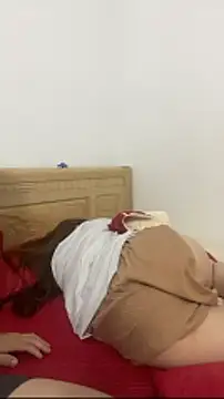 huyenzz online show from March 2026 04:27:02 PM