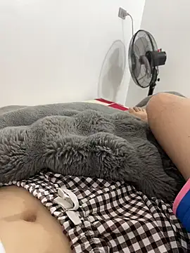 Snapshot of huyenzz chatting on February 2026 02:28:02 PM huyenzz online show from February 2026 02:28:02 PM