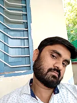 Snapshot of loyalboy_0052 chatting on April 2026 11:33:02 AM loyalboy 0052 online show from April 2026 11:33:02 AM