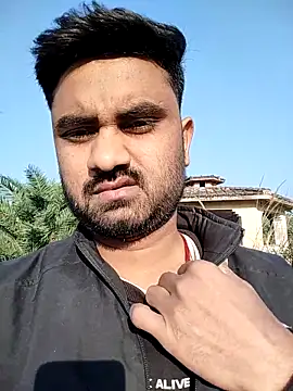 Snapshot of loyalboy_0052 chatting on February 2026 02:44:02 AM loyalboy 0052 online show from February 2026 02:44:02 AM