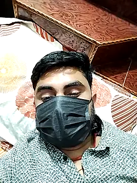 Snapshot of loyalboy_0052 chatting on February 2026 06:31:01 PM loyalboy 0052 online show from February 2026 06:31:01 PM