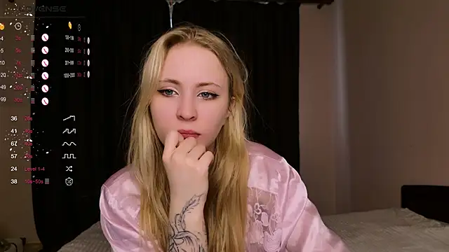 lilMelaniloveis online show from April 2026 07:09:01 AM