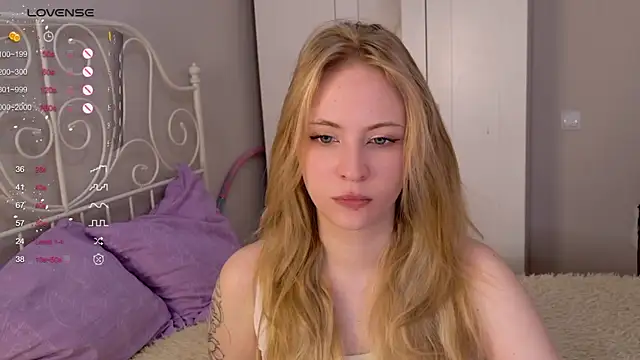 lilMelaniloveis online show from March 2026 07:52:02 AM