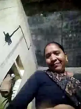 Loomaraj online show from April 2026 03:52:02 PM