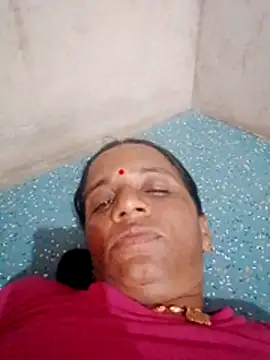 Snapshot of Anitarakkoli chatting on June 2026 07:14:02 AM Anitarakkoli online show from June 2026 07:14:02 AM