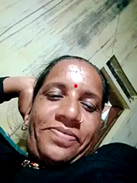 Snapshot of Anitarakkoli chatting on July 2026 04:36:01 PM Anitarakkoli online show from July 2026 04:36:01 PM
