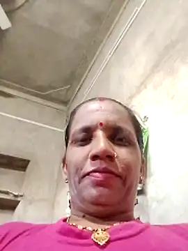 Snapshot of Anitarakkoli chatting on June 2026 12:38:01 PM Anitarakkoli online show from June 2026 12:38:01 PM