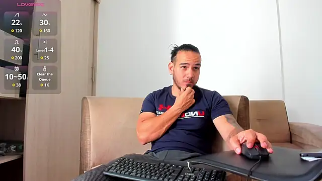jhustin marcius online show from February 2025 09:10:02 PM