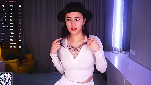 VerlieChahal online show from March 2026 08:32:01 PM