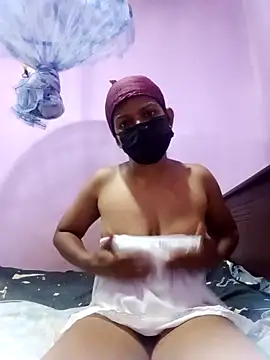 Malee S online show from April 2026 04:10:02 PM