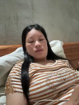 Snapshot of PTM99 chatting on February 2026 12:22:01 AM PTM99 online show from February 2026 12:22:01 AM