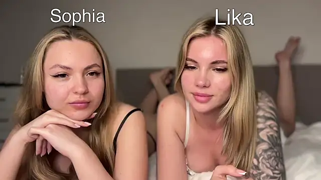 PinkNoir online show from April 2026 04:04:02 PM