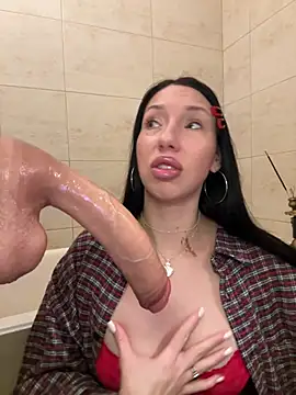 Snapshot of MissDeepVelur chatting on February 2026 02:28:01 PM MissDeepVelur online show from February 2026 02:28:01 PM