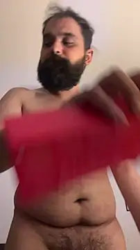 beerboy2222 online show from March 2026 07:15:02 PM