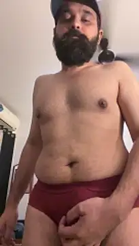 beerboy2222 online show from March 2026 06:50:02 PM