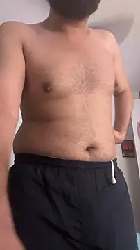 beerboy2222 online show from April 2026 07:09:01 PM