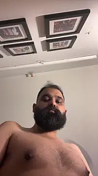 beerboy2222 online show from June 2026 03:55:01 PM