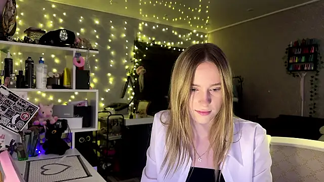 amily sunray online show from March 2026 01:40:02 PM