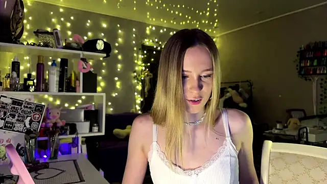 amily sunray online show from February 2026 03:35:02 PM