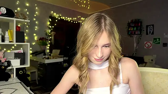 amily sunray online show from March 2026 03:11:02 PM