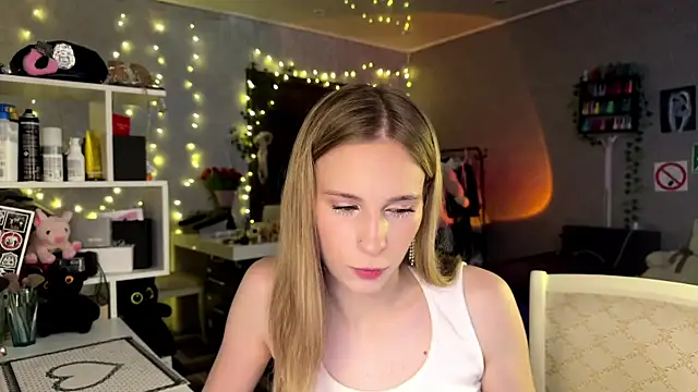 amily sunray online show from March 2026 02:29:01 PM