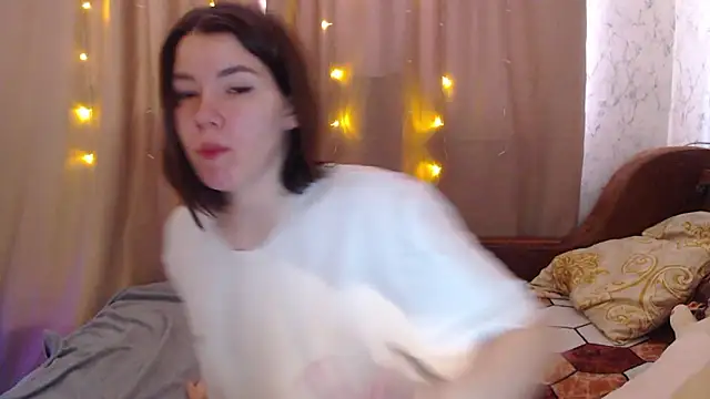 AdelMauds online show from March 2026 09:29:01 AM