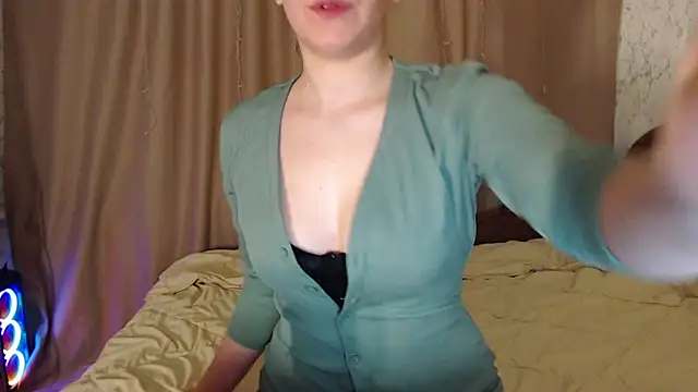 AdelMauds online show from March 2026 09:38:02 PM