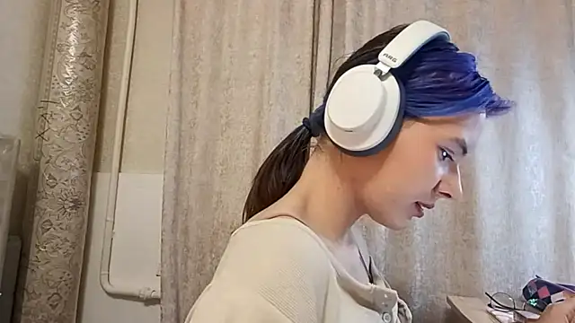 Snapshot of CallerKoran chatting on February 2026 04:20:02 PM CallerKoran online show from February 2026 04:20:02 PM