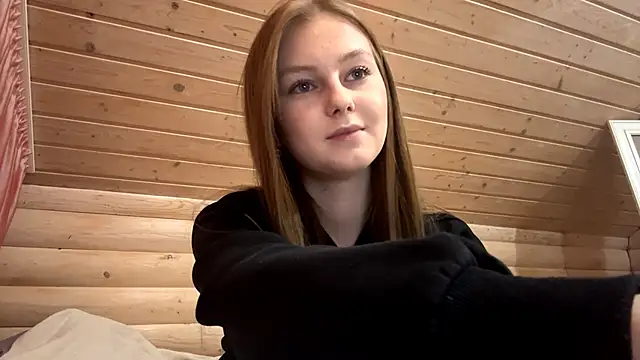 TessSamul online show from April 2026 07:09:02 PM