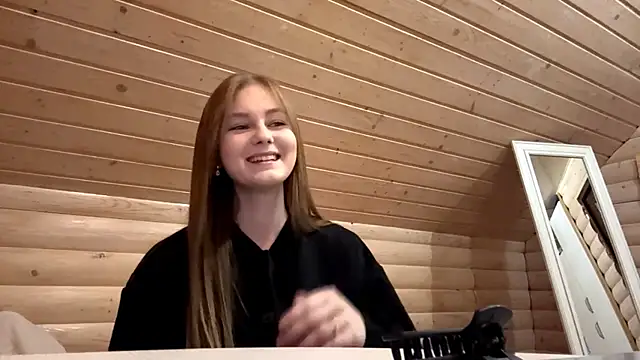 TessSamul online show from April 2026 05:30:02 PM