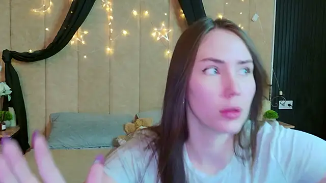 Arielle Vade online show from May 2026 05:22:02 AM